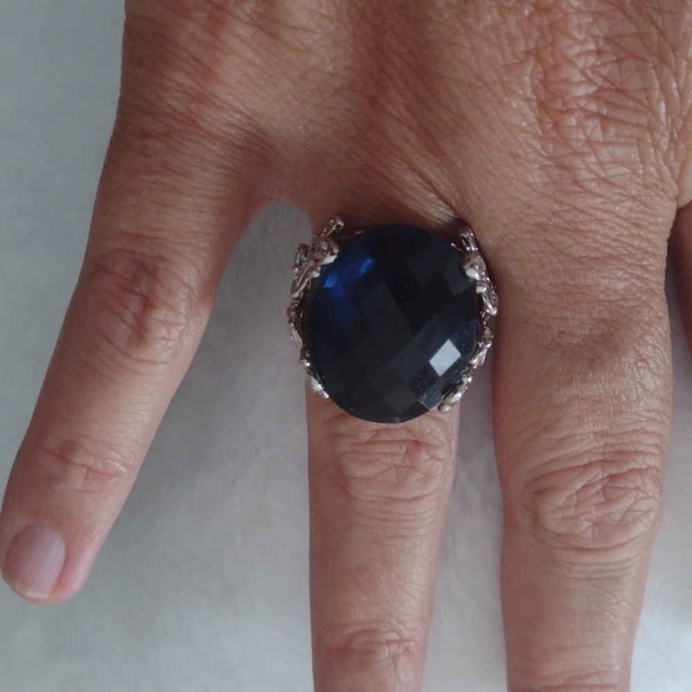 Ring